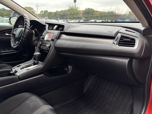 Used 2019 Honda Civic LX image 29