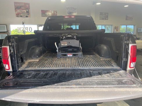 Used 2017 RAM 2500 Laramie AWD/4WD image 14