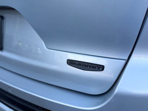 Used 2023 Jeep Grand Cherokee L Summit image 8