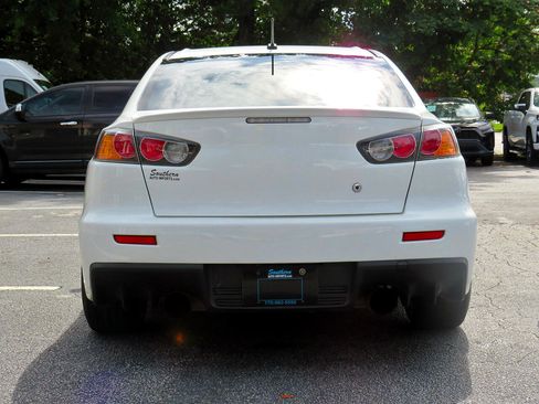 Used 2014 Mitsubishi Lancer Evolution MR image 8