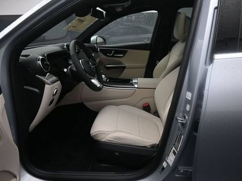 Used 2026 Mercedes-Benz GLC 300 image 15