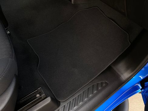 Used 2025 Chevrolet Silverado 1500 Custom w/ Turbomax Blackout Package image 16