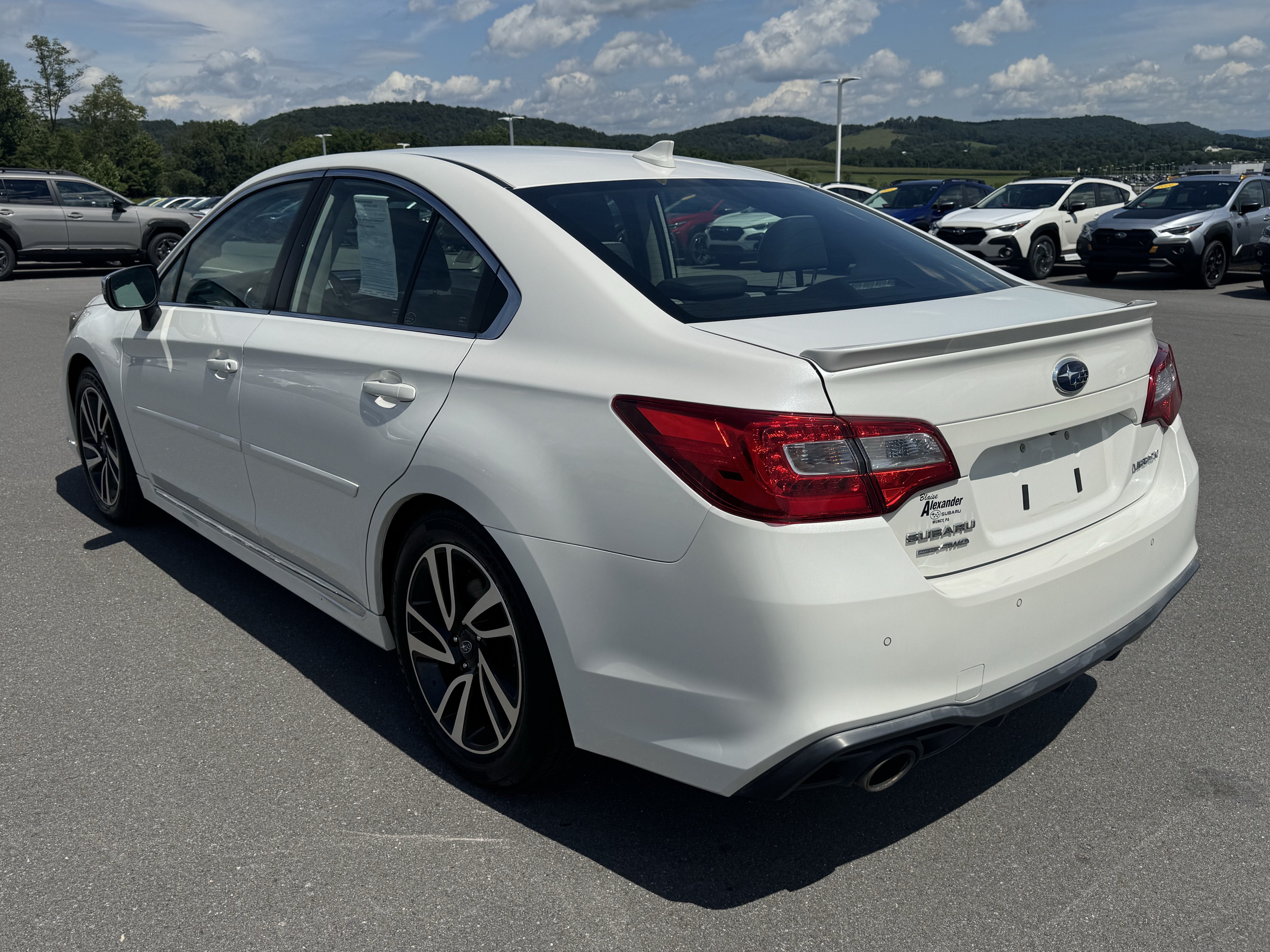 Used 2019 Subaru Legacy 2.5i Sport AWD/4WD image 6
