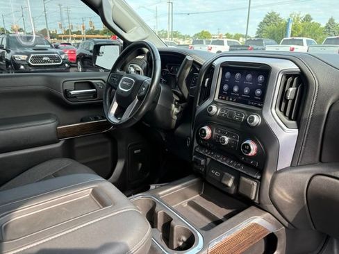 Used 2020 GMC Sierra 1500 Elevation w/ Elevation Value Package AWD/4WD image 4