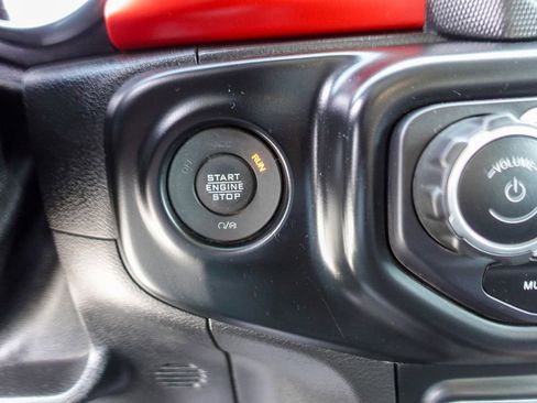 Used 2021 Jeep Gladiator Rubicon image 21