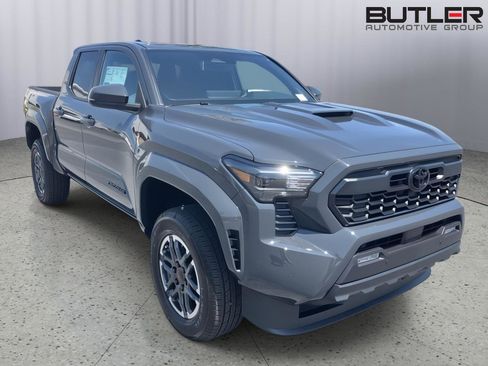New 2026 Toyota Tacoma TRD Sport AWD/4WD image 7