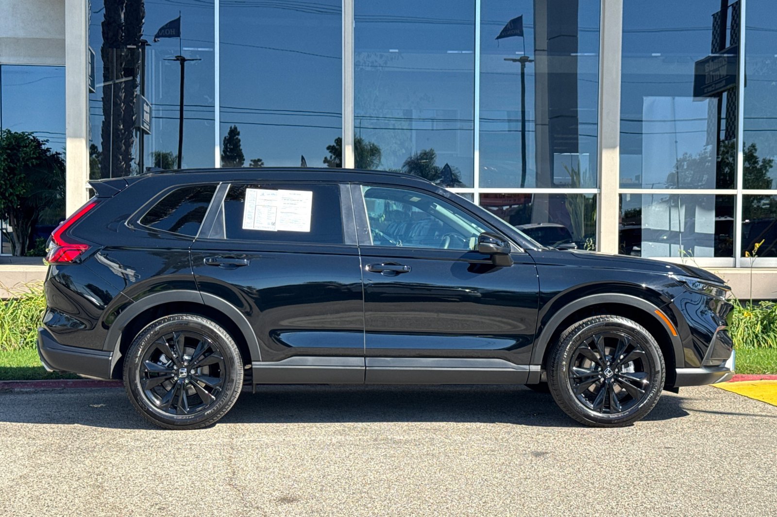 Certified 2026 Honda CR-V Sport Touring image 3