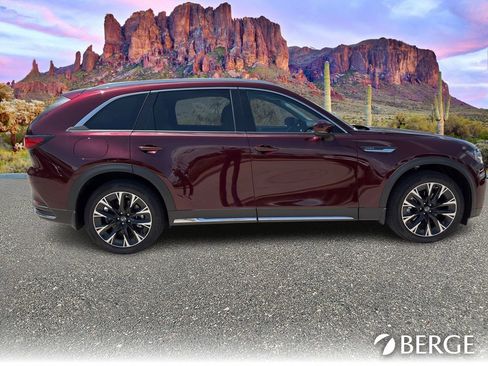 New 2025 MAZDA CX-90 Plug-In Hybrid w/ Premium Plus AWD/4WD image 8