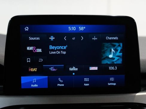 Used 2021 Ford Escape SEL image 23