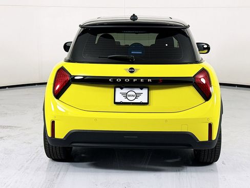 New 2026 MINI Cooper S image 6