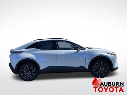 New 2026 Toyota C-HR AWD/4WD image 8