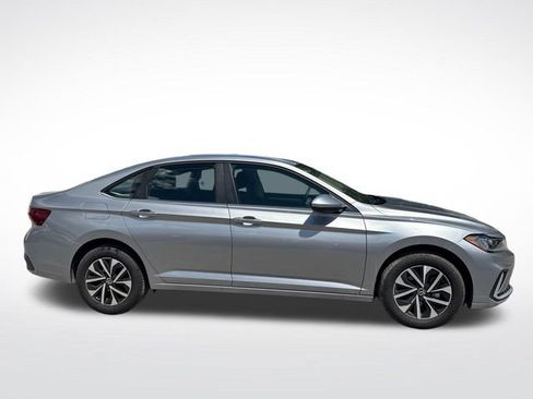 Used 2025 Volkswagen Jetta S FWD image 6