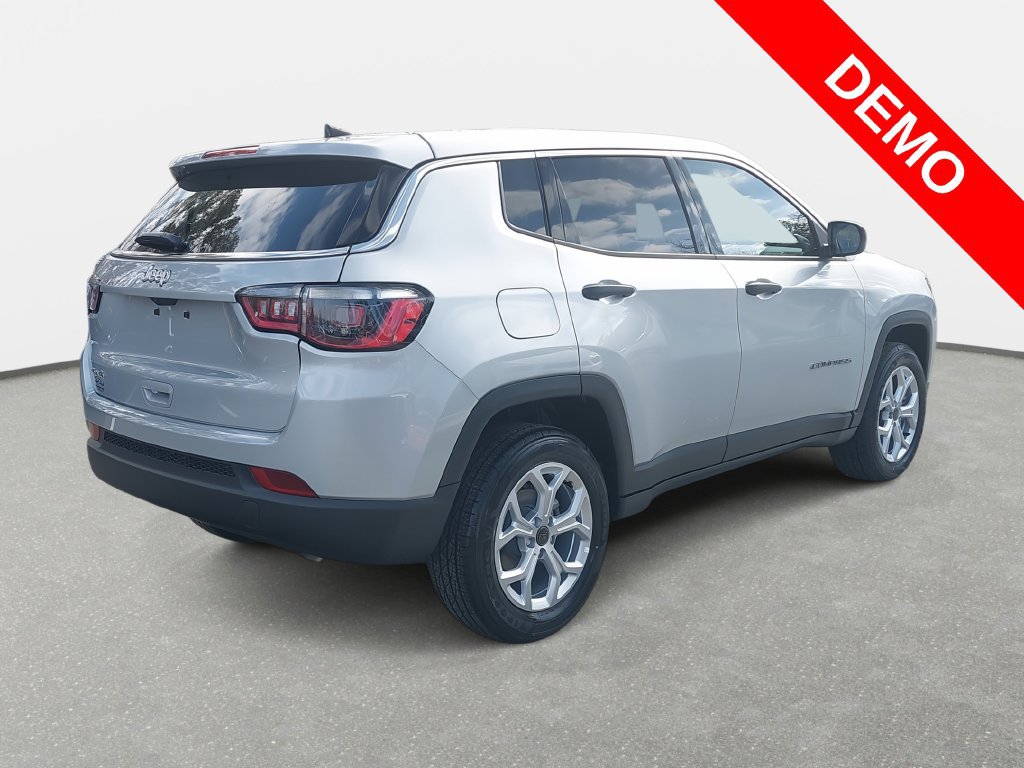 New 2025 Jeep Compass Sport AWD/4WD image 5