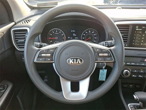 Certified 2022 Kia Sportage LX image 19
