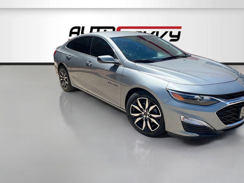 Used 2024 Chevrolet Malibu RS FWD image 8