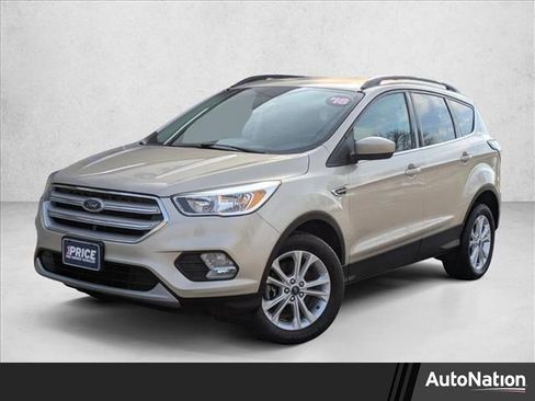 Used 2018 Ford Escape SE image 1