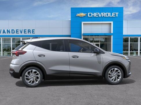 New 2027 Chevrolet Bolt LT w/ Comfort Package FWD image 7