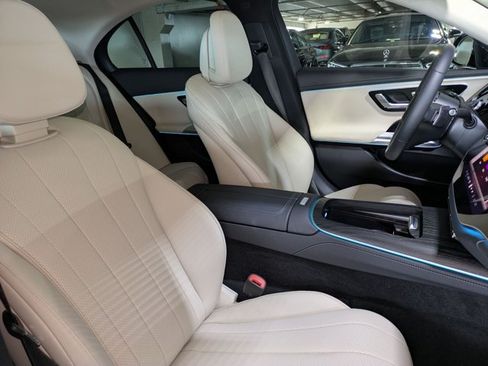 Used 2026 Mercedes-Benz E 350 Sedan image 21