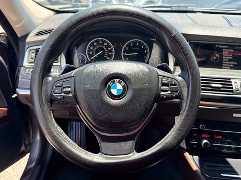 Used 2017 BMW 535i xDrive w/ Luxury Line AWD/4WD image 36
