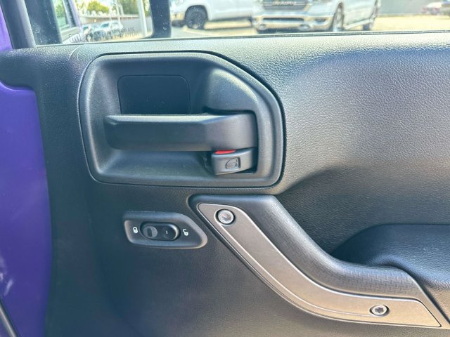 Used 2018 Jeep Wrangler Unlimited Sport S AWD/4WD image 20