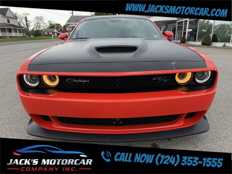 Used 2023 Dodge Challenger R/T Scat Pack RWD image 3