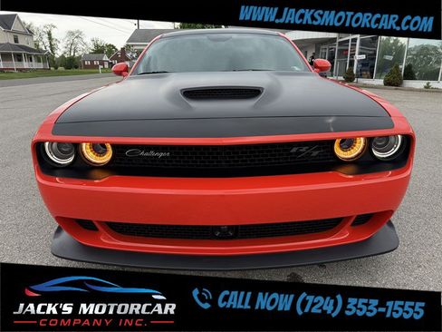 Used 2023 Dodge Challenger R/T Scat Pack RWD image 3