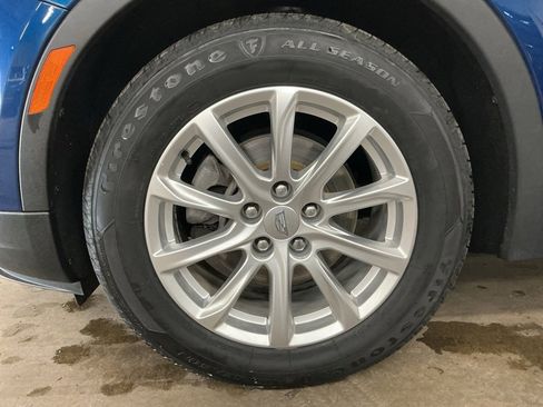 Used 2019 Cadillac XT4 Premium Luxury image 29