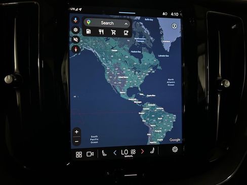 Certified 2025 Volvo XC60 B5 Plus image 27