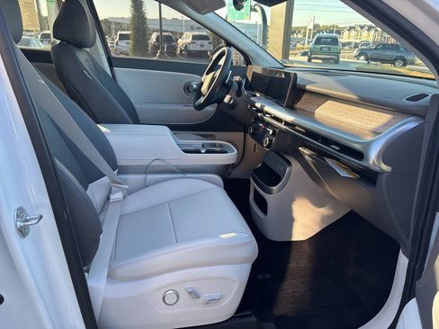 New 2026 Hyundai Ioniq 9 SEL image 14