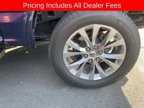 Used 2015 Ford F150 Lariat w/ Equipment Group 502A Luxury AWD/4WD image 5