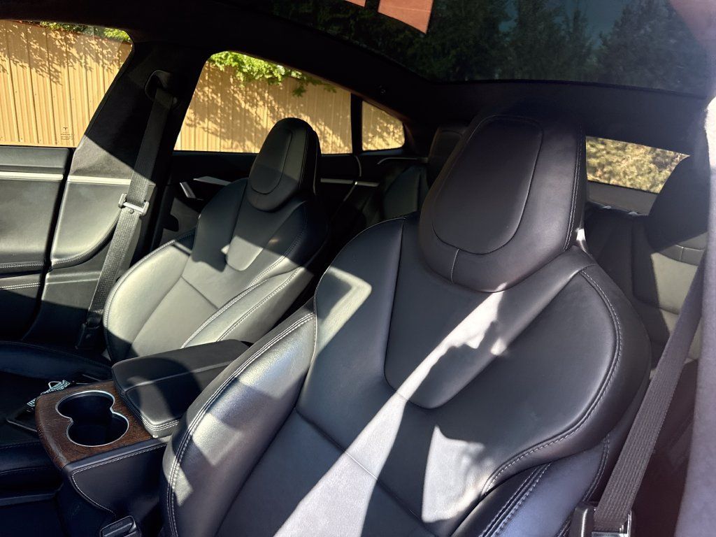 Used 2018 Tesla Model S 75D AWD/4WD image 12
