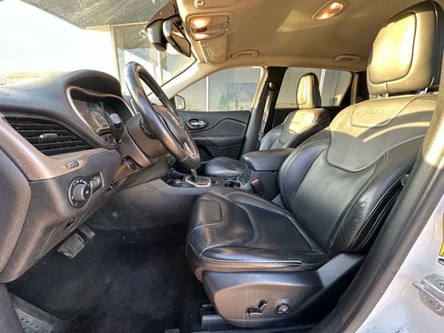 Used 2015 Jeep Cherokee Limited w/ Trailer Tow Group image 10