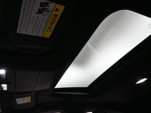 Used 2023 MAZDA MAZDA3 s image 16