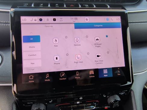 New 2025 Jeep Grand Cherokee L Limited image 32