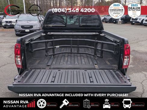 Used 2020 Nissan Frontier SV image 14