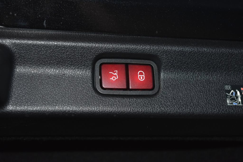 Used 2024 Mercedes-Benz EQE 350+ 4MATIC Sedan image 31