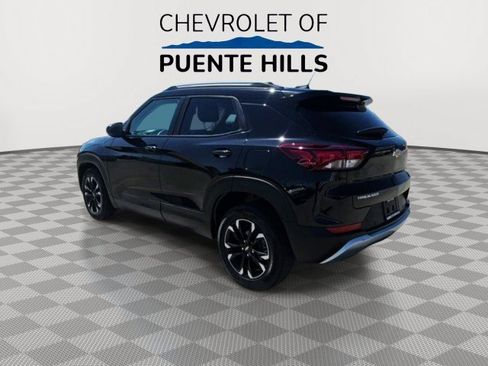 Used 2021 Chevrolet TrailBlazer LT w/ Convenience Package FWD image 6
