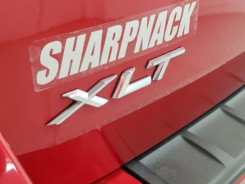 Used 2020 Ford Explorer XLT w/ Equipment Group 202A image 26