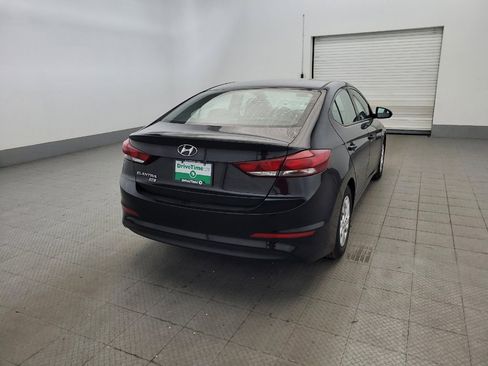 Used 2018 Hyundai Elantra SE FWD image 7