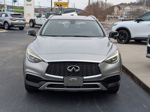 Used 2017 INFINITI QX30 AWD image 11