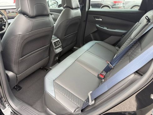 New 2026 Nissan Leaf Platinum+ image 37