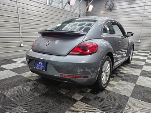 Used 2019 Volkswagen Beetle 2.0T S FWD image 5