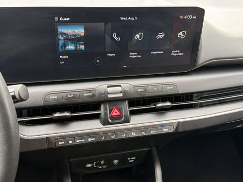 Used 2025 Kia K4 FWD image 19