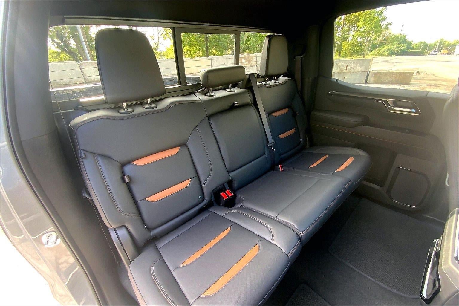 Used 2026 GMC Sierra 1500 AT4 w/ AT4 Premium Package AWD/4WD image 24