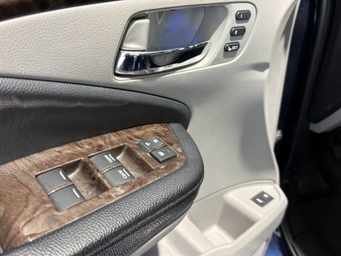 Used 2016 Honda Pilot Elite image 16