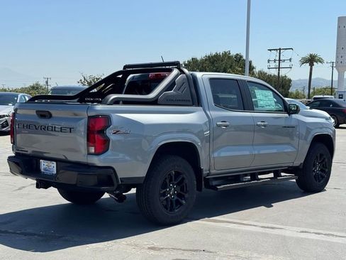 New 2026 Chevrolet Colorado Z71 w/ Midnight Edition AWD/4WD image 5