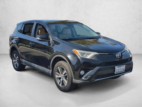 Used 2017 Toyota RAV4 XLE w/ All Weather Liner Package FWD image 3