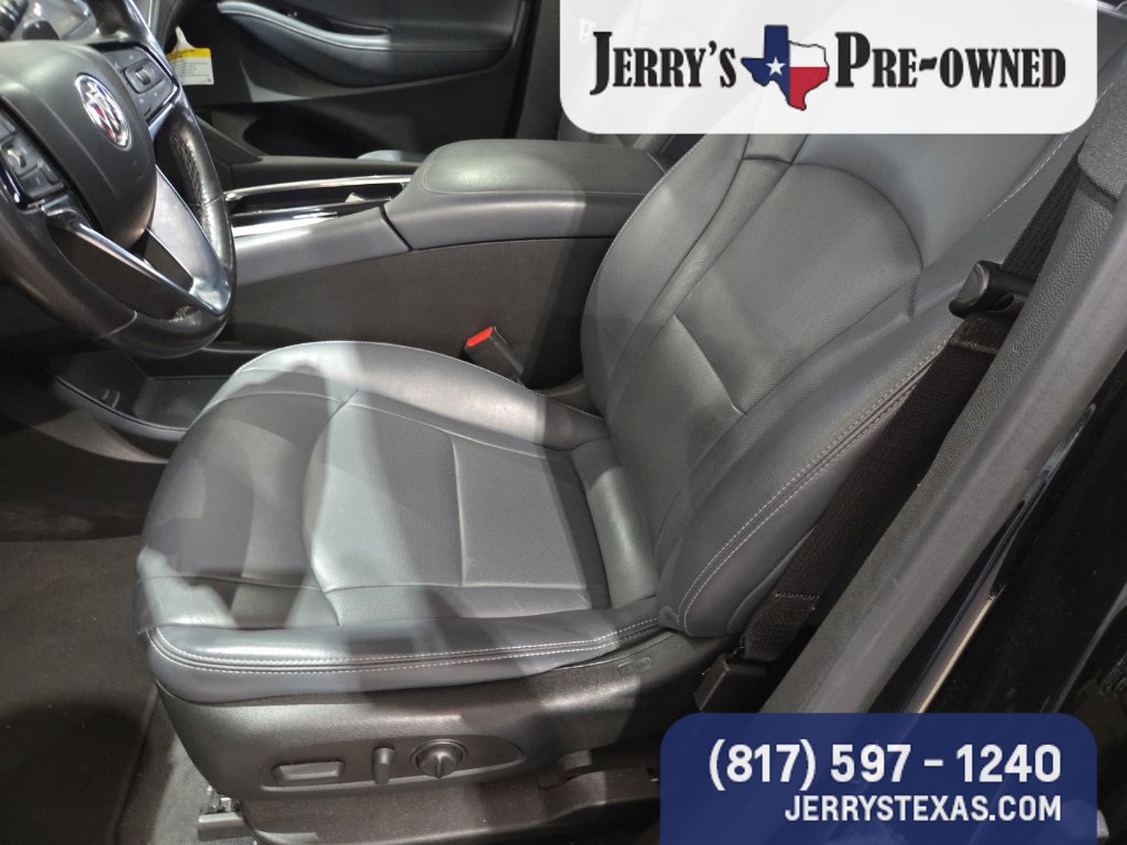Used 2023 Buick Enclave Essence w/ Experience Buick Package FWD image 7