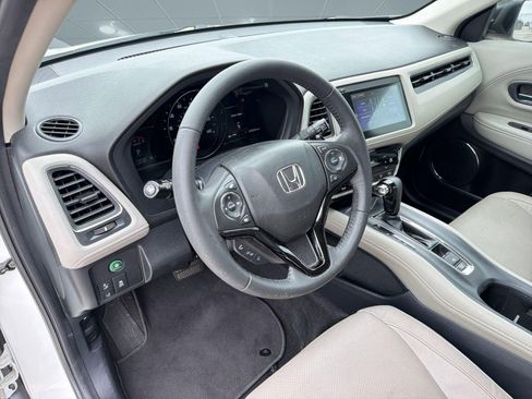 Used 2022 Honda HR-V EX-L image 4