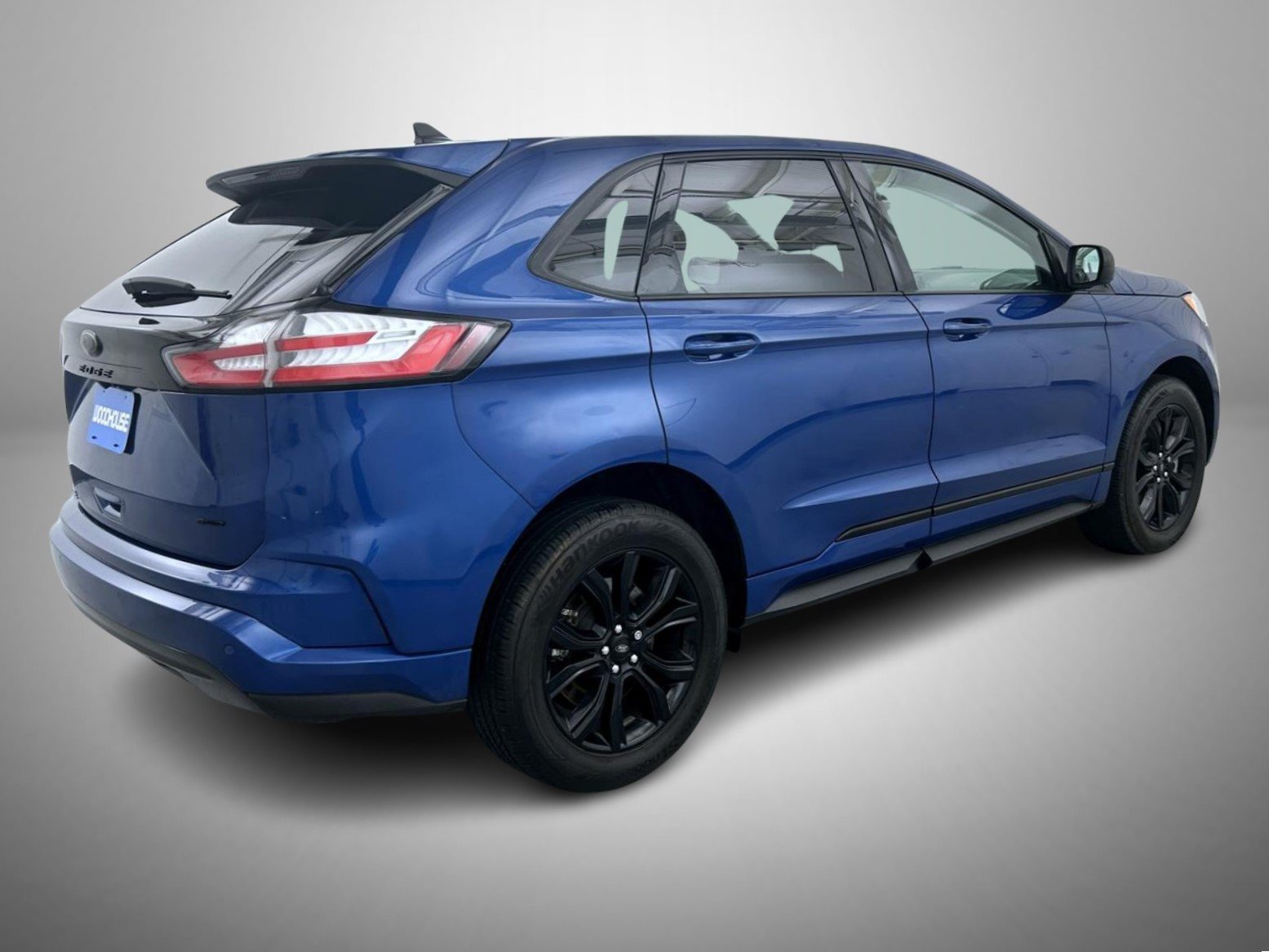 Used 2024 Ford Edge SE w/ Black Appearance Package AWD/4WD image 5